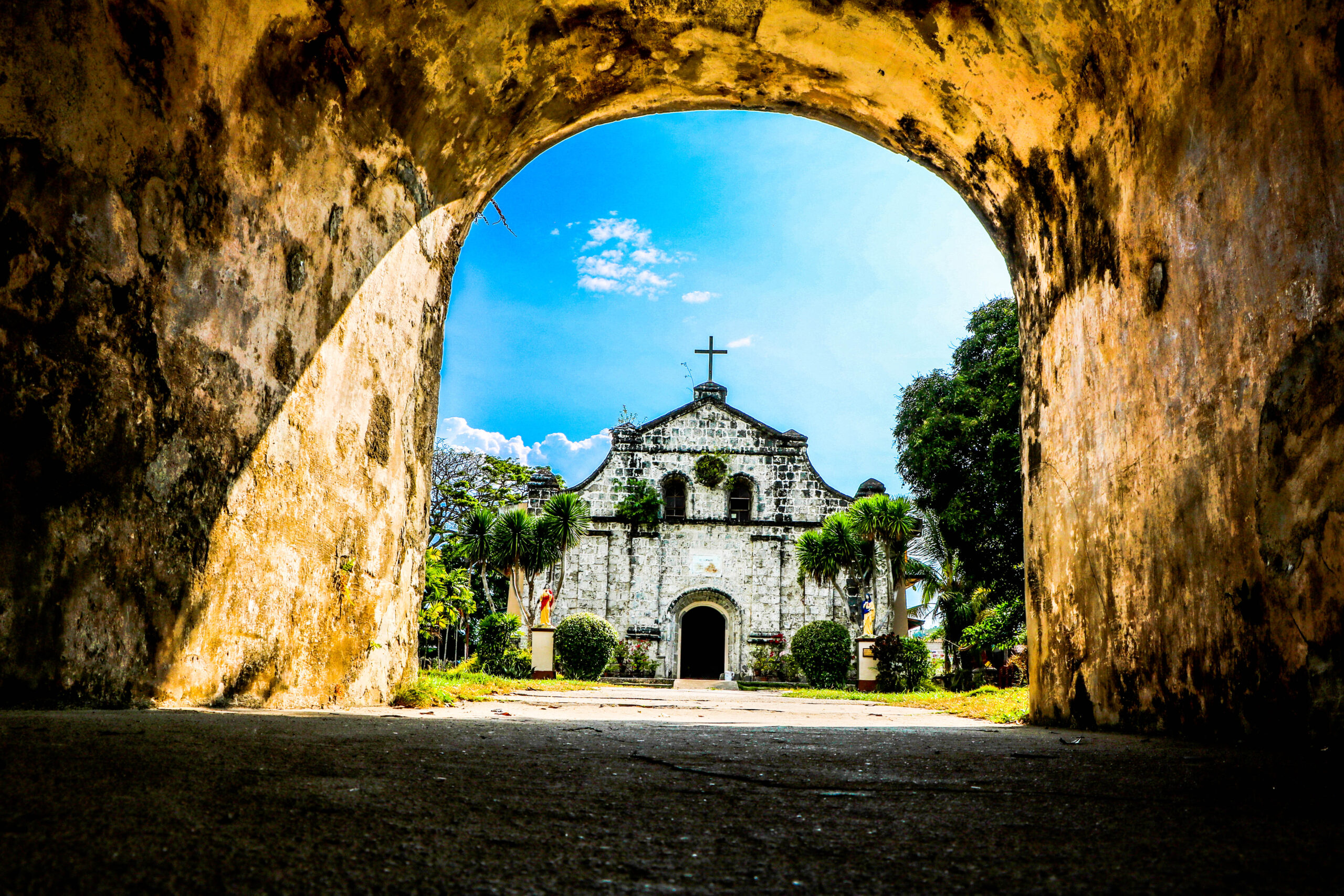 Navalas Church