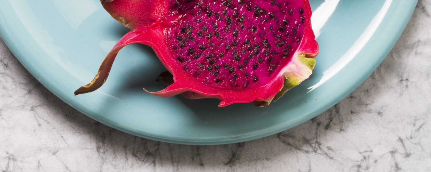 close-up-fresh-exotic-fruits-table