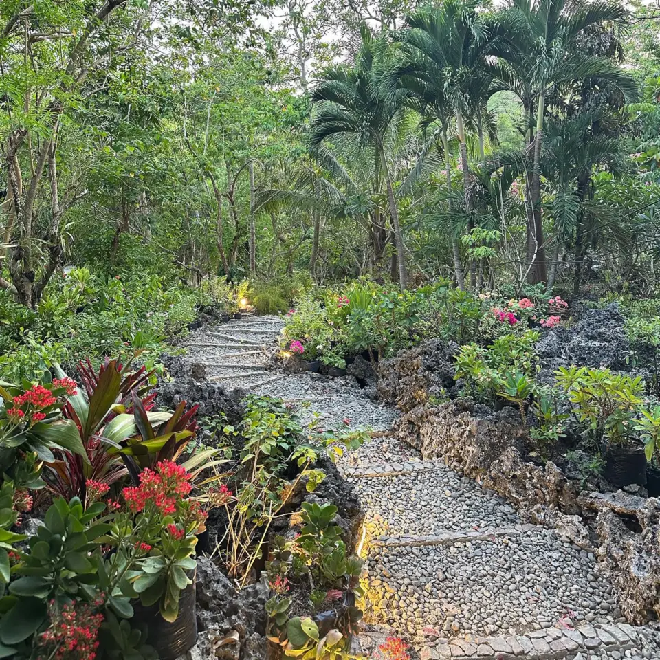 Nature's Eye Beach Resort, photo 5 of 11