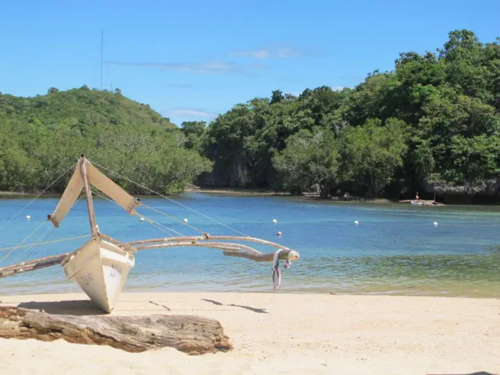 Naburot Island Resort, photo 5 of 9