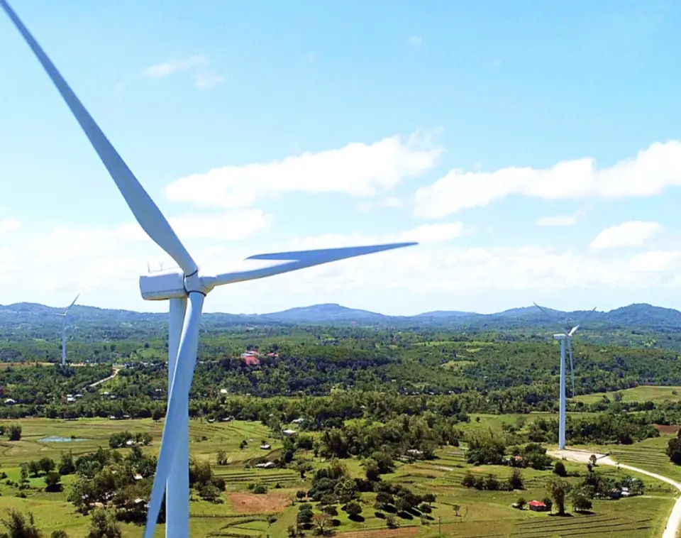 Guimaras Wind Farm, photo 3 of 7