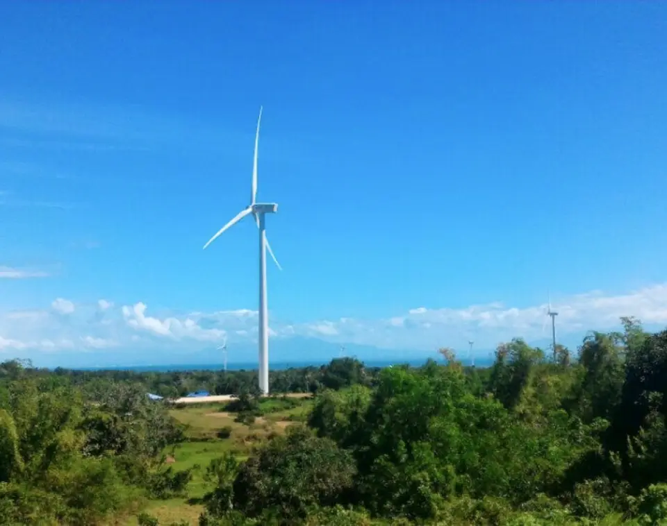 Guimaras Wind Farm, photo 6 of 7