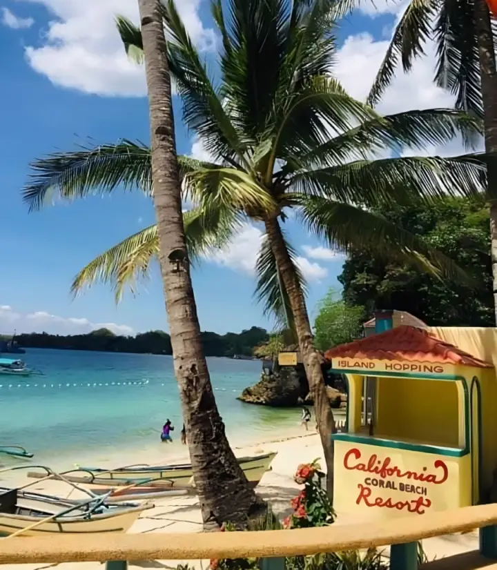 Californian Coral Beach Resort, photo 1 of 4