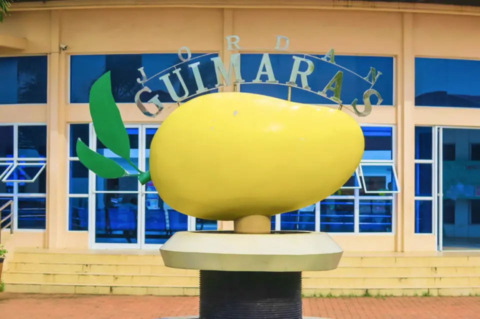Guimaras Landmark, photo 7 of 8